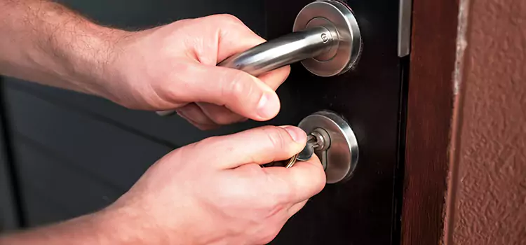 Pella Storm Door Lock Body Replacement Bettendorf